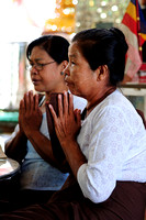 Devotees at Kaba Aye Pagoda